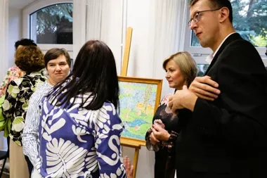 Rękodzieło uczestników ŚDS można kupić. Wystawa w Pabianicach